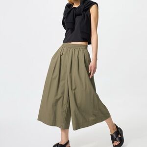 Uniqlo Nylon Culottes